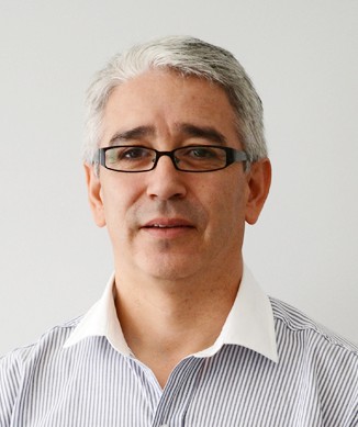 Dr. Marco
                Soto